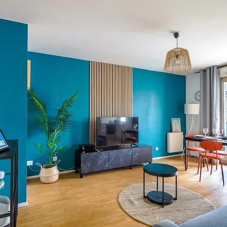 Cocon Urbain A 2 Pas De La Gare Appartamento