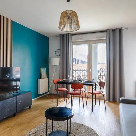 Cocon Urbain A 2 Pas De La Gare *