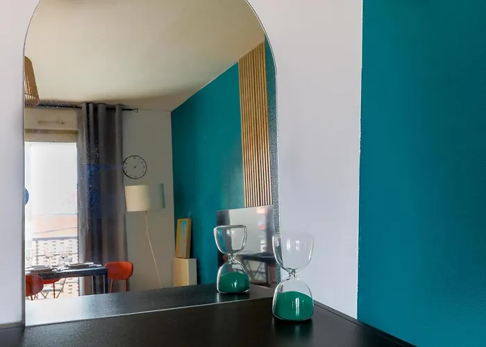 Cocon Urbain A 2 Pas De La Gare アパート