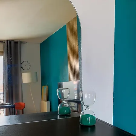 Cocon Urbain A 2 Pas De La Gare Apartment